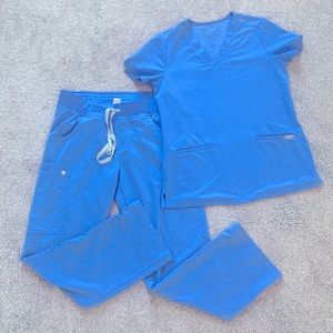 Ceil blue Figs scrub set